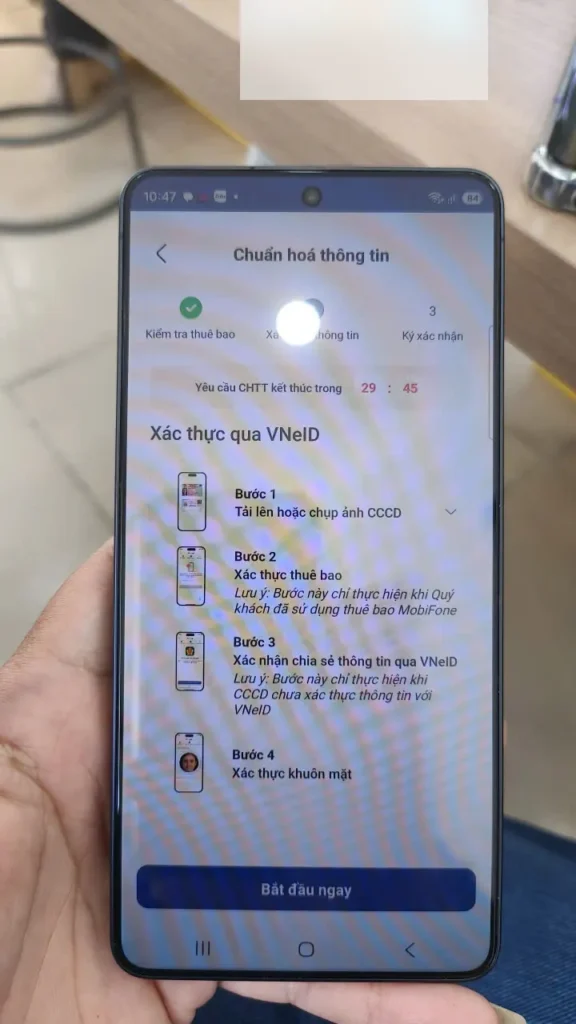 Màn hình bắt đầu chuẩn hóa thông tin qua VNeID trên ứng dụng My MobiFone