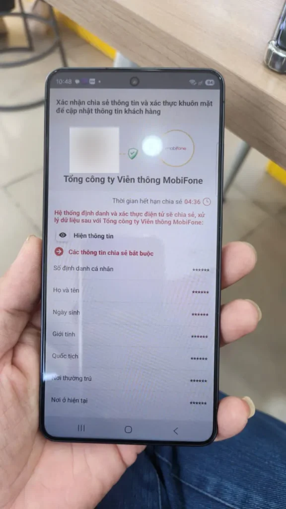 Xem các thông tin VNeID sẽ chia sẻ trên ứng dụng My MobiFone