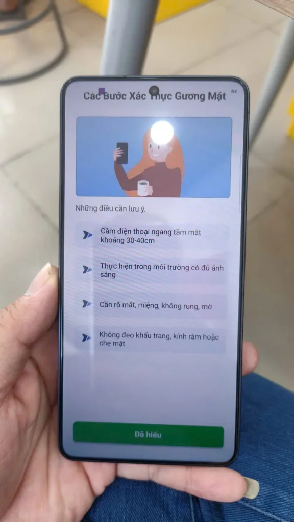 Đọc hướng dẫn xác thực gương mặt trên ứng dụng My MobiFone